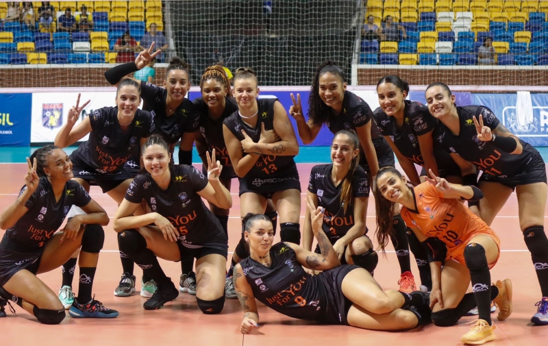 Time de Vôlei feminino de Louveira joga em casa na próxima terça